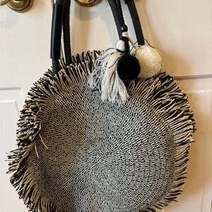 Chic Monochrome Fringe Shoulder Bag
